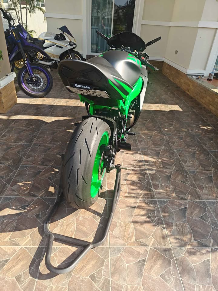 2003 Kawasaki Ninja ZX-636R gallery 9